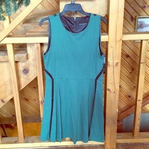 Green Fit & flare Cynthia Rowley w/ black accents